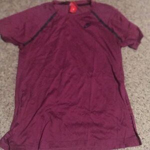 Nike tee